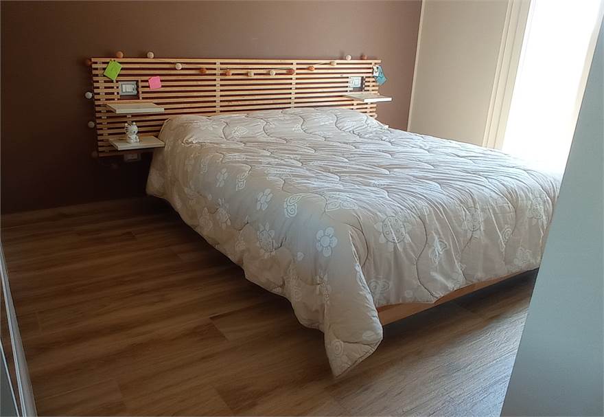 Photo 33