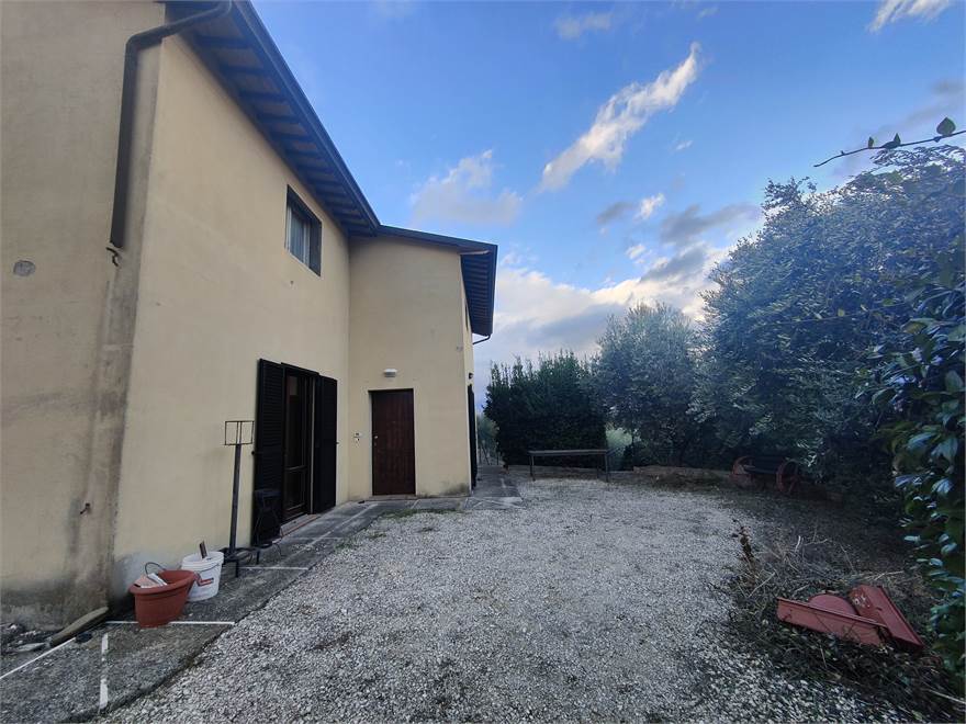 Photo 27