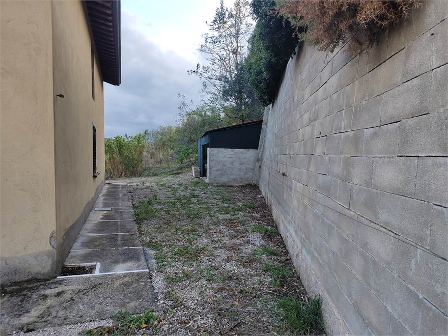 Photo 35