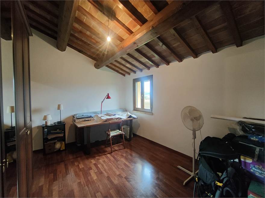 Photo 30